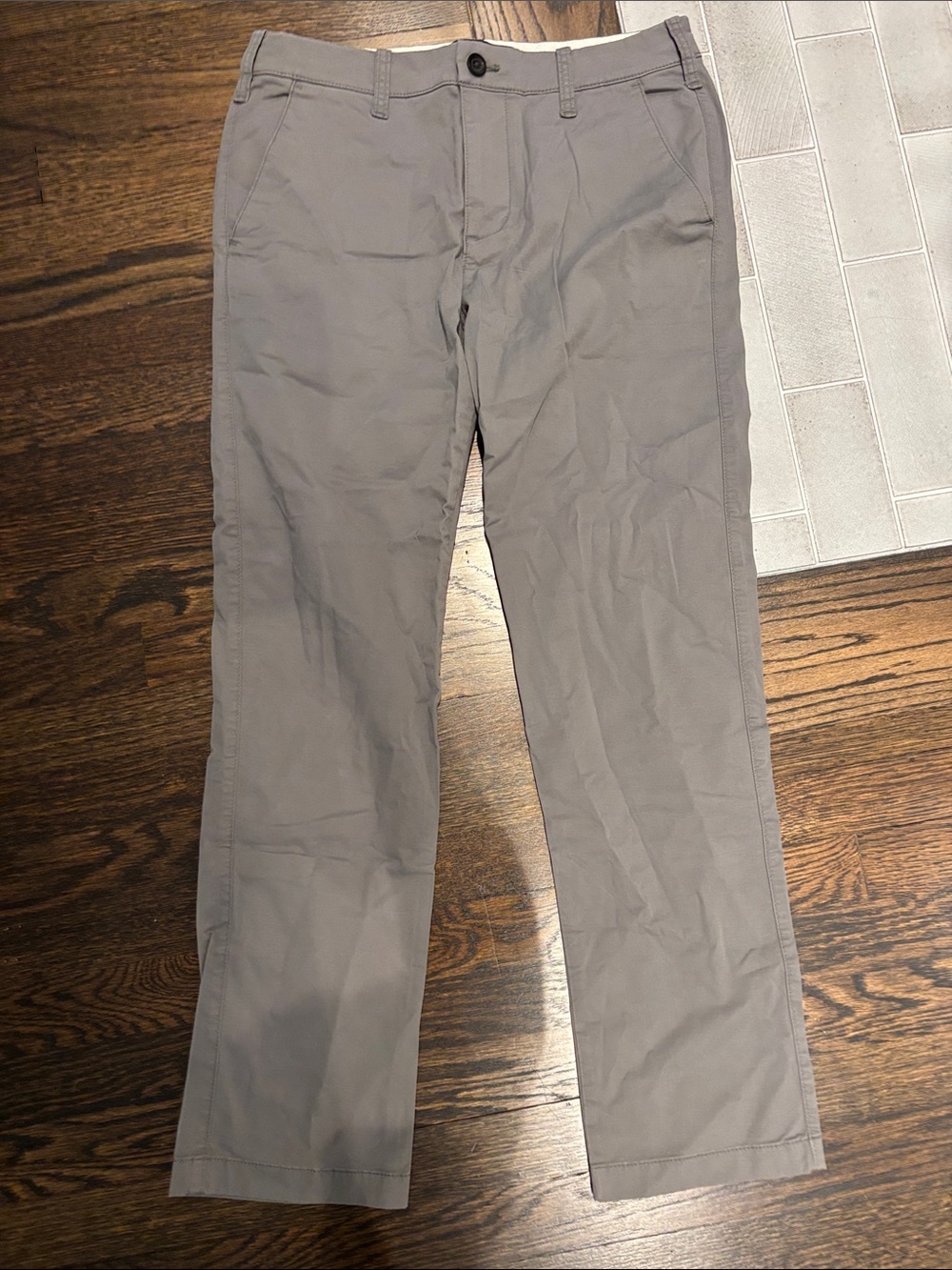 Hollister Men's Light Gray Chino Pants Slim Straight Fit w31 x L32